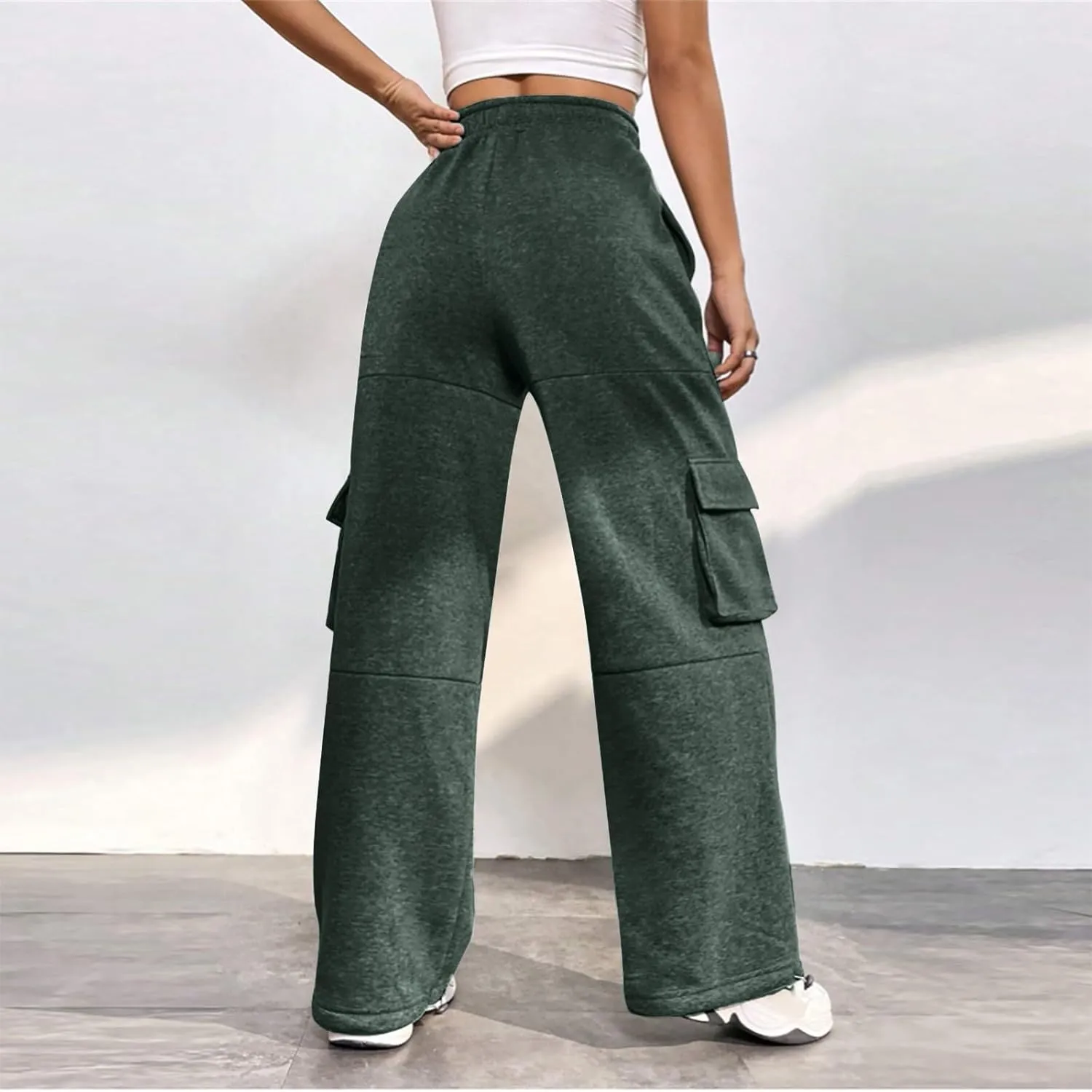 Cargo Sweatpants for Women Fleece Lined Joggers with Pockets Casual Drawstring High Waisted Pants Loose Baggy Sweatpants
