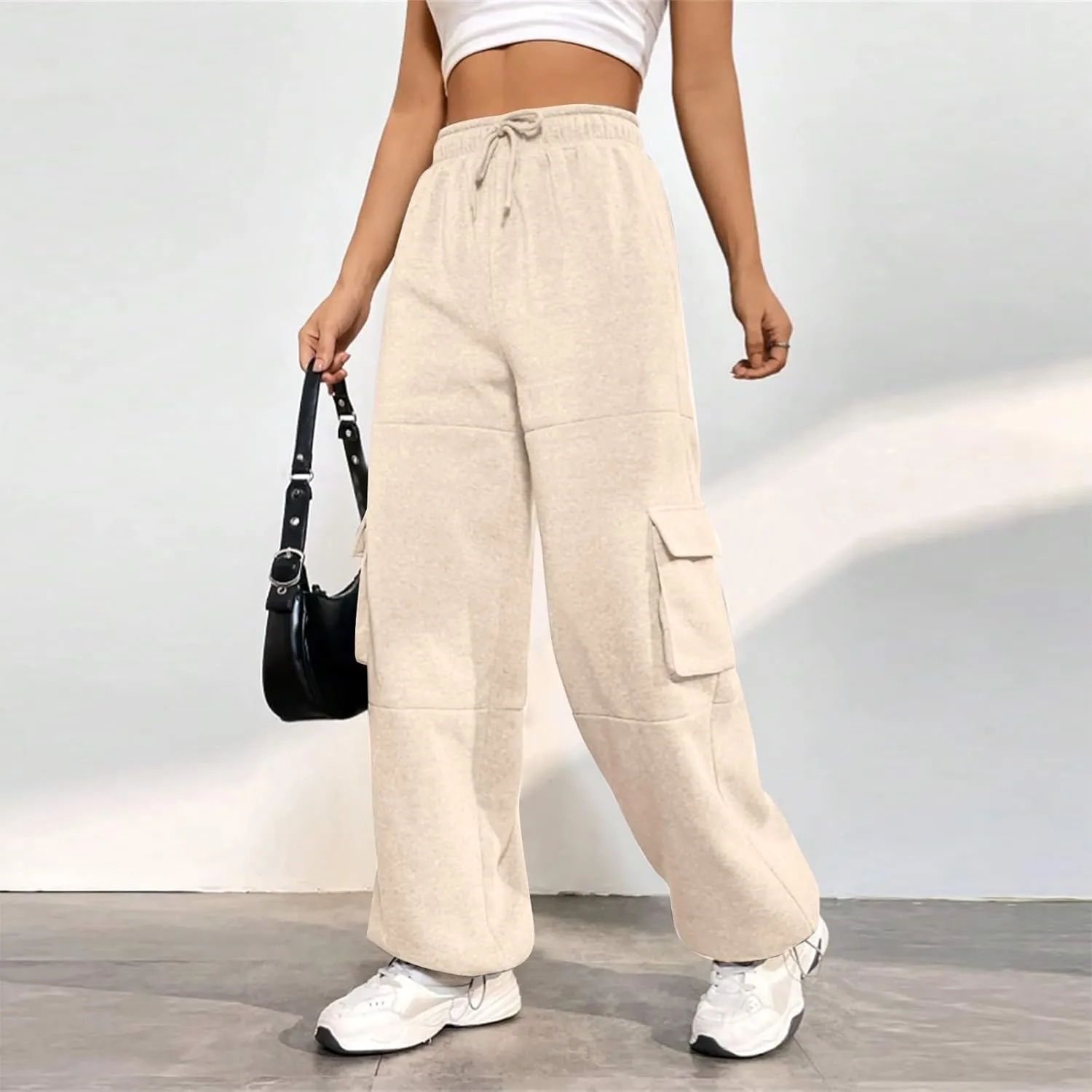 Cargo Sweatpants for Women Fleece Lined Joggers with Pockets Casual Drawstring High Waisted Pants Loose Baggy Sweatpants