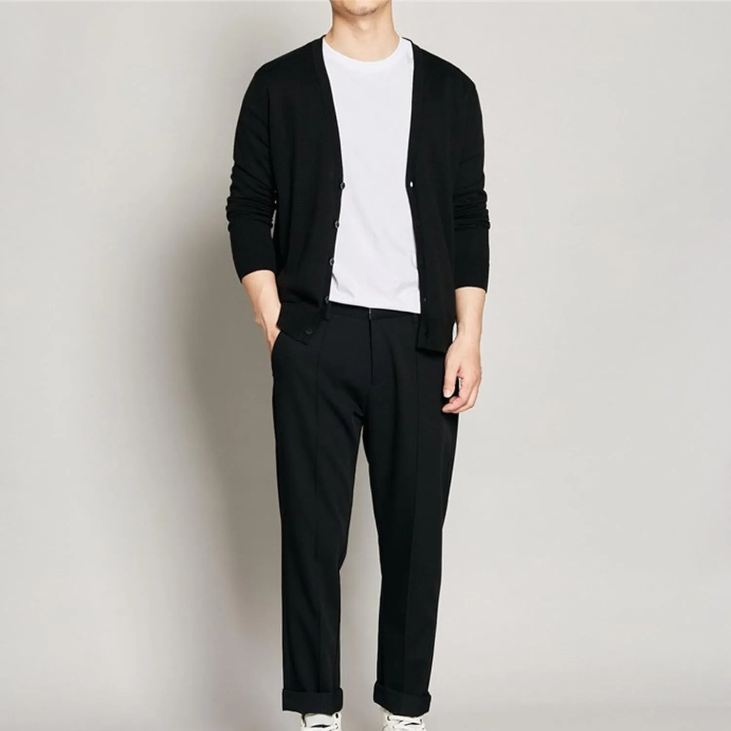 Men's Cardigan Sweaters Button V-Neck Knitted Sweaters Casual Slim Fit Long Sleeve Cable Knit Cardigans