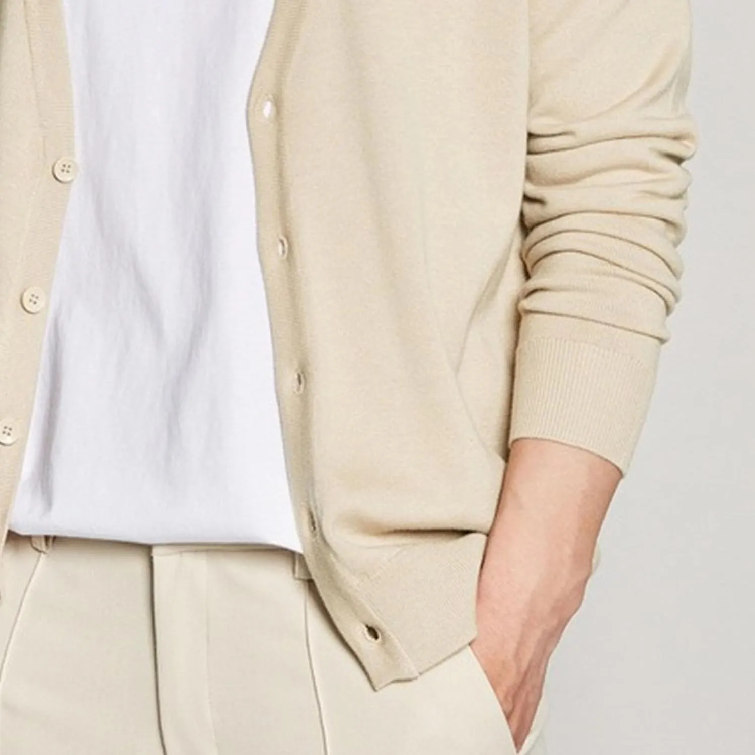 Men's Cardigan Sweaters Button V-Neck Knitted Sweaters Casual Slim Fit Long Sleeve Cable Knit Cardigans