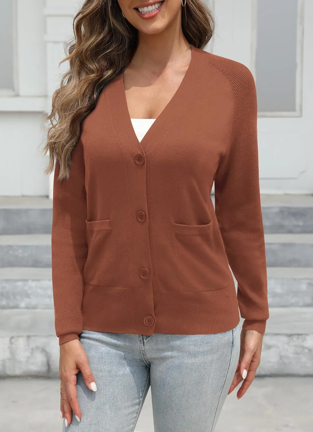 Urban CoCo Women's Long Sleeve Cropped Cardigan Sweater Button Down V Neck Knit Sweaters with Pockets