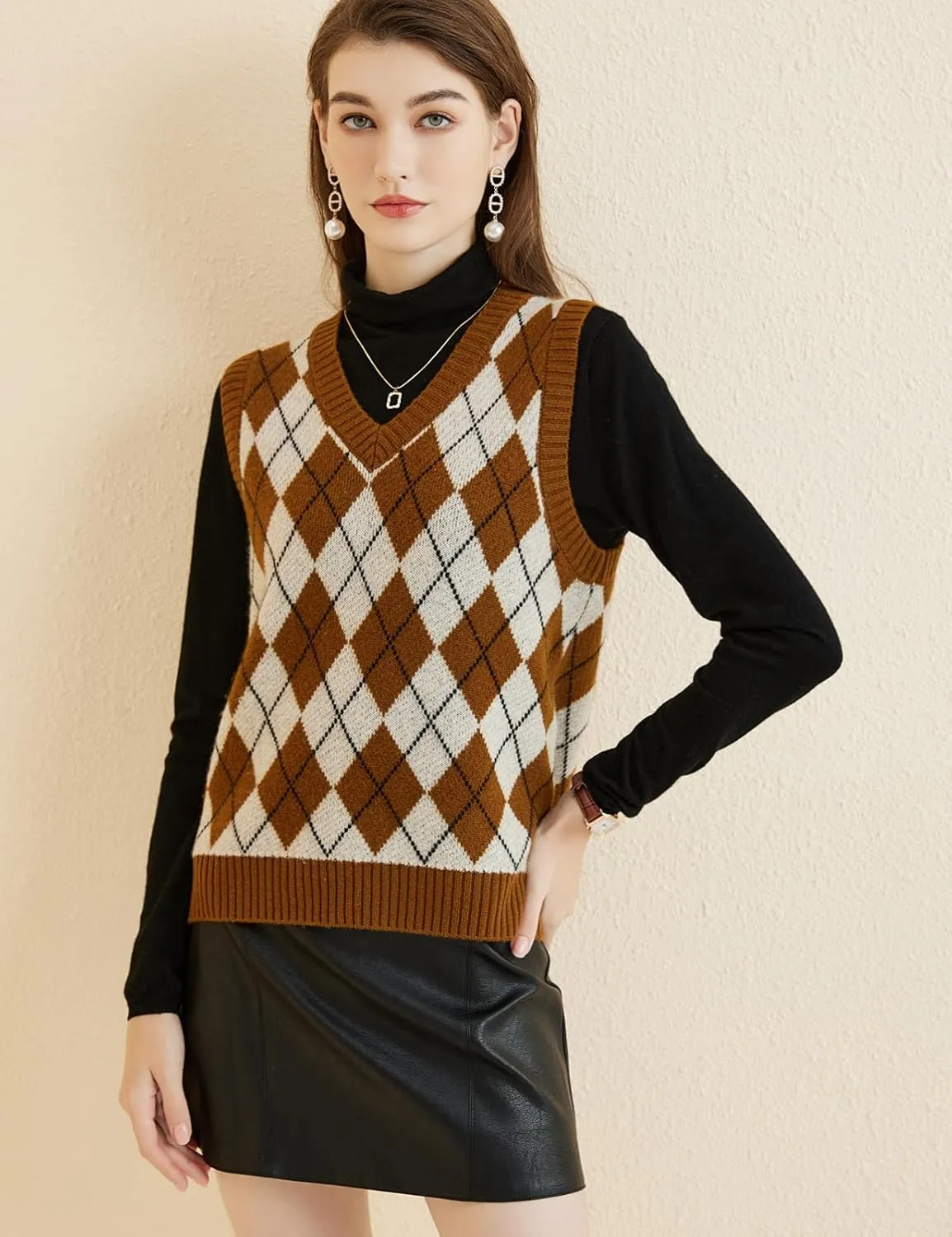 Women's 100% Merino Wool Sweater Vest 2025 Fall Winter Diamond Lattice V Neck Sleeveless Knit Sweater Vest