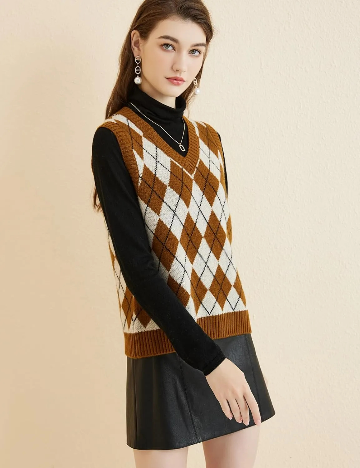 Women's 100% Merino Wool Sweater Vest 2025 Fall Winter Diamond Lattice V Neck Sleeveless Knit Sweater Vest