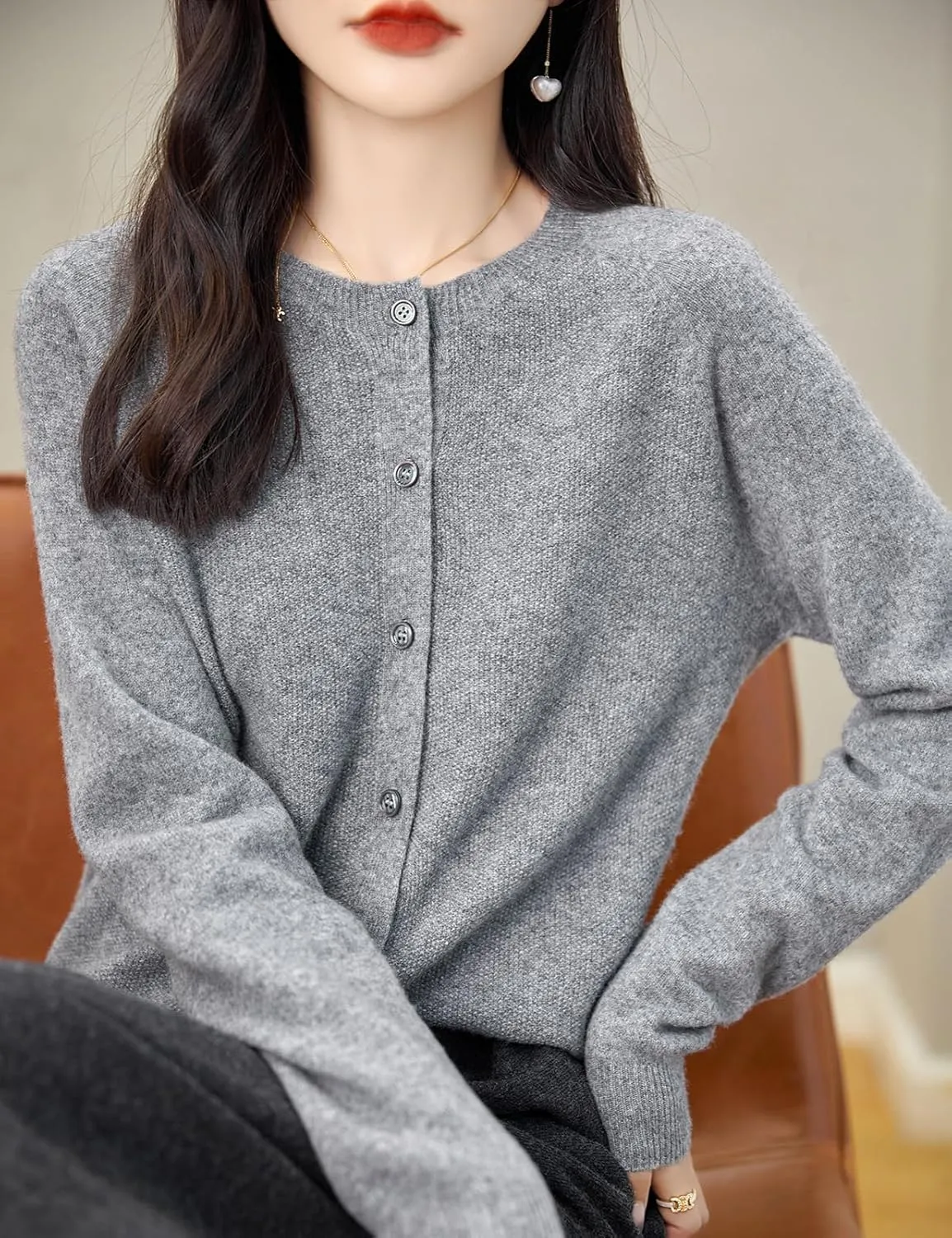 Women's Crewneck 100% Merino Wool Sweater 2025 Spring Fall Solid Long Sleeve Seamless Knitted Cardigan Sweater
