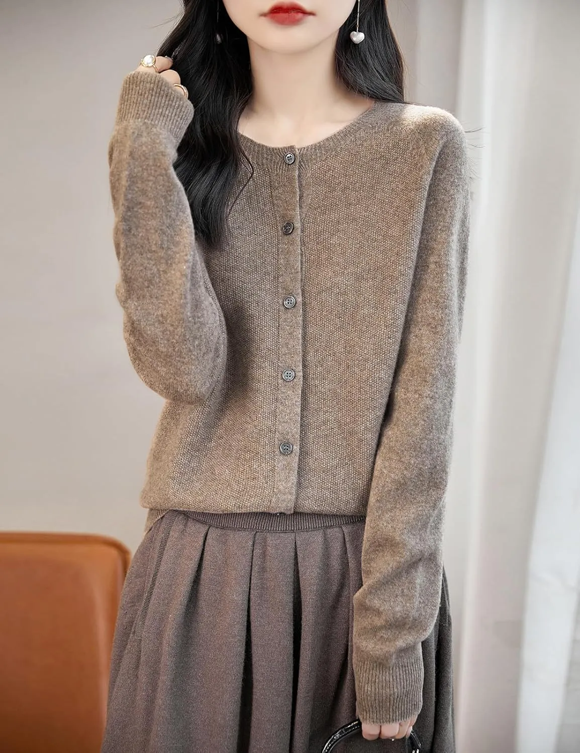 Women's Crewneck 100% Merino Wool Sweater 2025 Spring Fall Solid Long Sleeve Seamless Knitted Cardigan Sweater