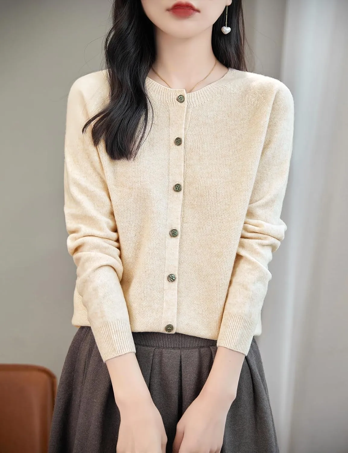 Women's Crewneck 100% Merino Wool Sweater 2025 Spring Fall Solid Long Sleeve Seamless Knitted Cardigan Sweater