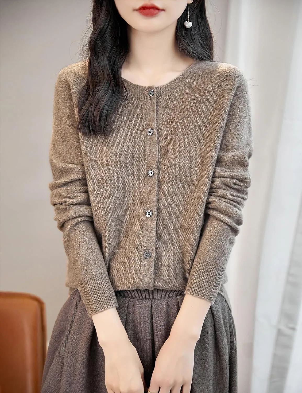 Women's Crewneck 100% Merino Wool Sweater 2025 Spring Fall Solid Long Sleeve Seamless Knitted Cardigan Sweater