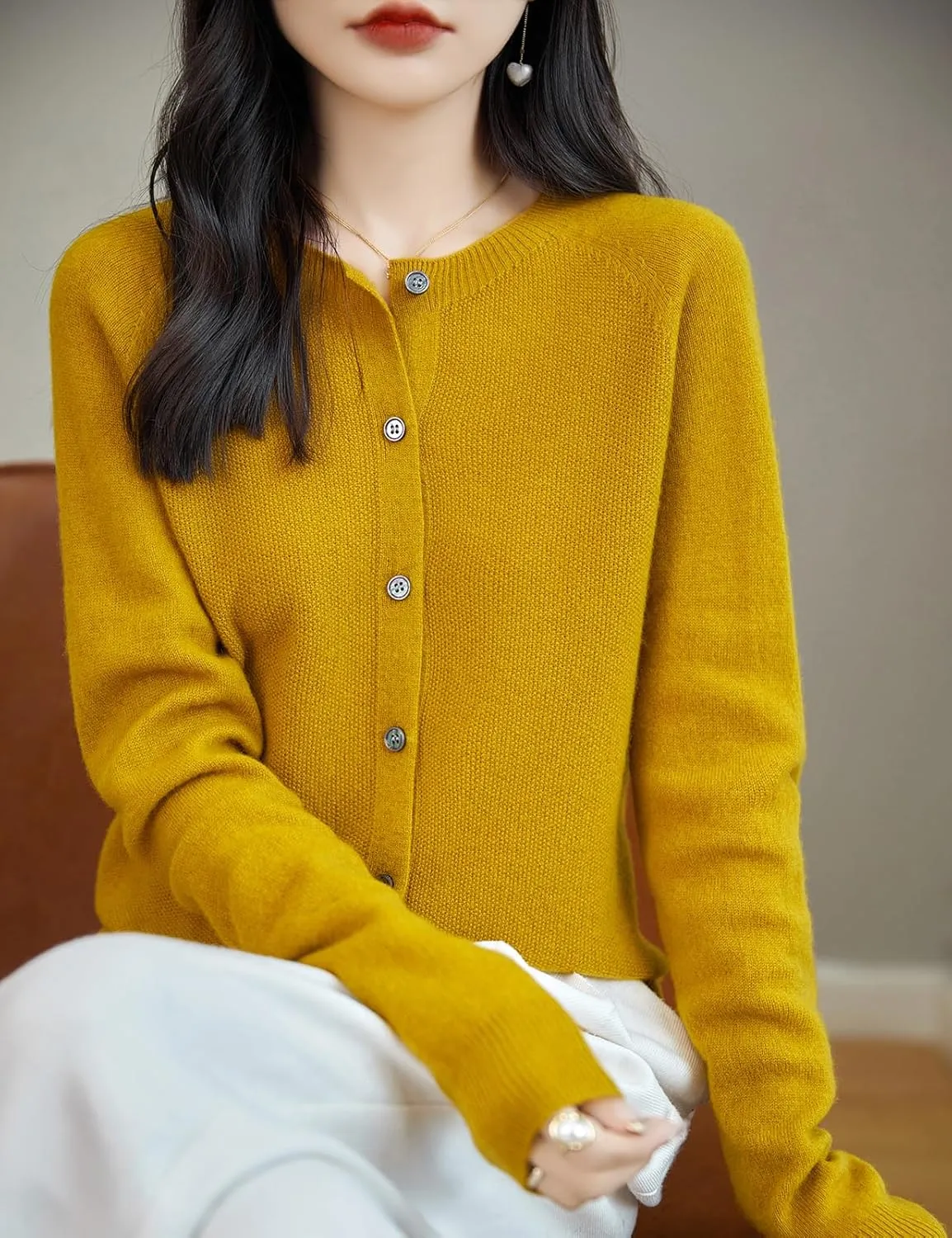 Women's Crewneck 100% Merino Wool Sweater 2025 Spring Fall Solid Long Sleeve Seamless Knitted Cardigan Sweater