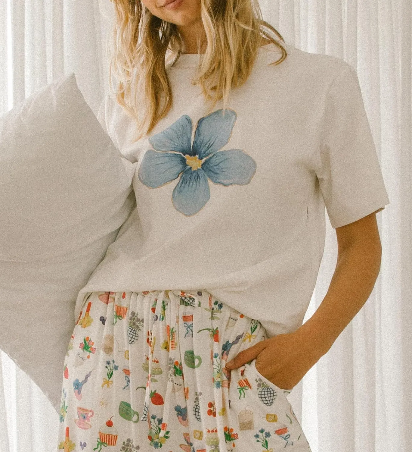 Y2k Oversized Summer Tops for Women Cute Bow Fruit Loose T Shirts Crew Neck Aesthetic Graphic Short Sleeve Tee